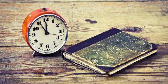 وقت شناسی و زمانبندی به طعم کافه کتاب