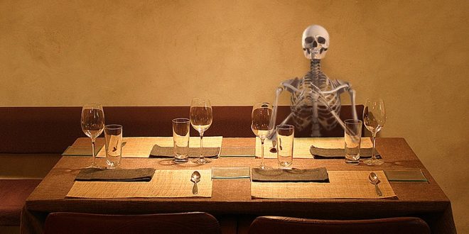 تک خوری نکنید چکیده کتاب dont eat alone منتشر شده توسط کافه کتاب